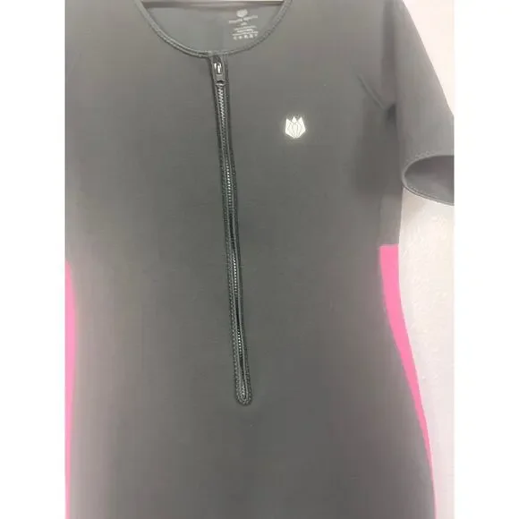 FITST4 Sports Rash Guard / Wet Suit - Picture 3 of 9